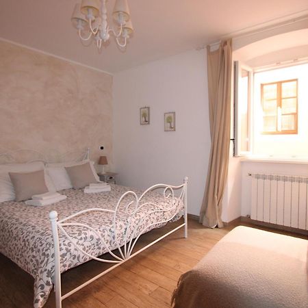 Le Bicocche Di Joyce - Luxury And Parking Nearby Apartment Trieste Bagian luar foto