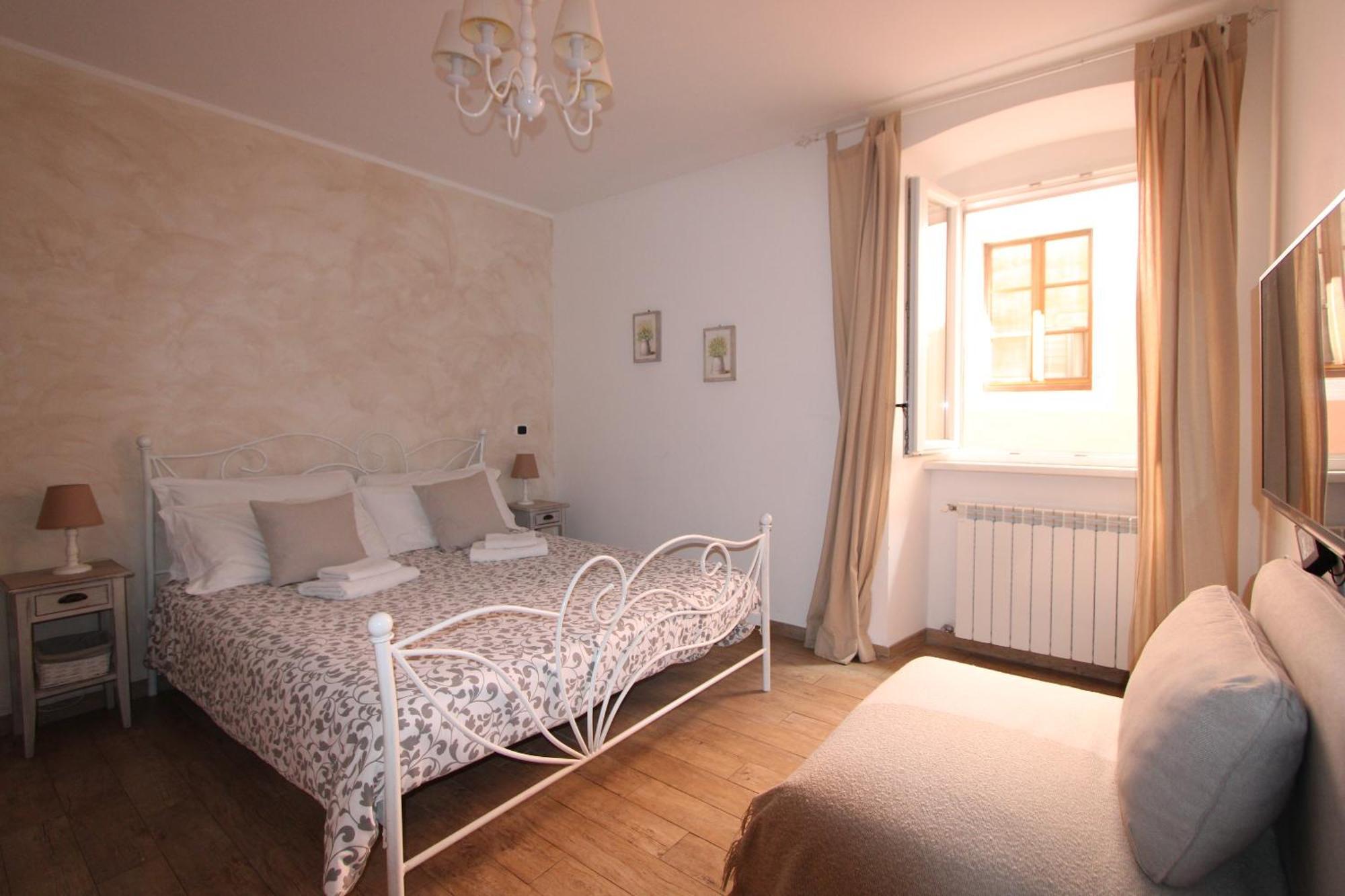 Le Bicocche Di Joyce - Luxury And Parking Nearby Apartment Trieste Bagian luar foto