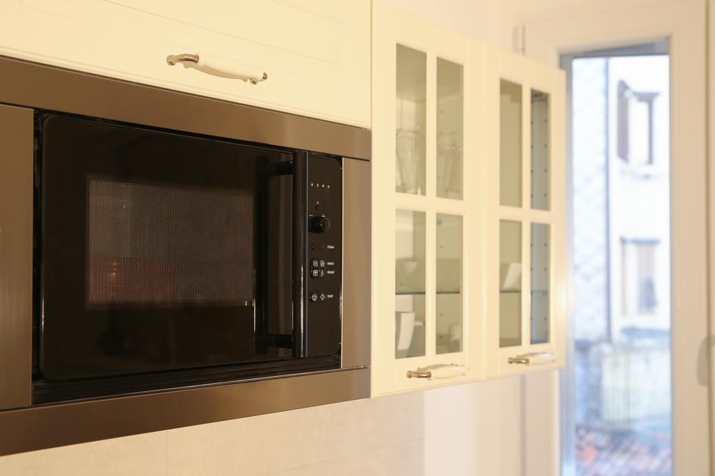 Le Bicocche Di Joyce - Luxury And Parking Nearby Apartment Trieste Bagian luar foto